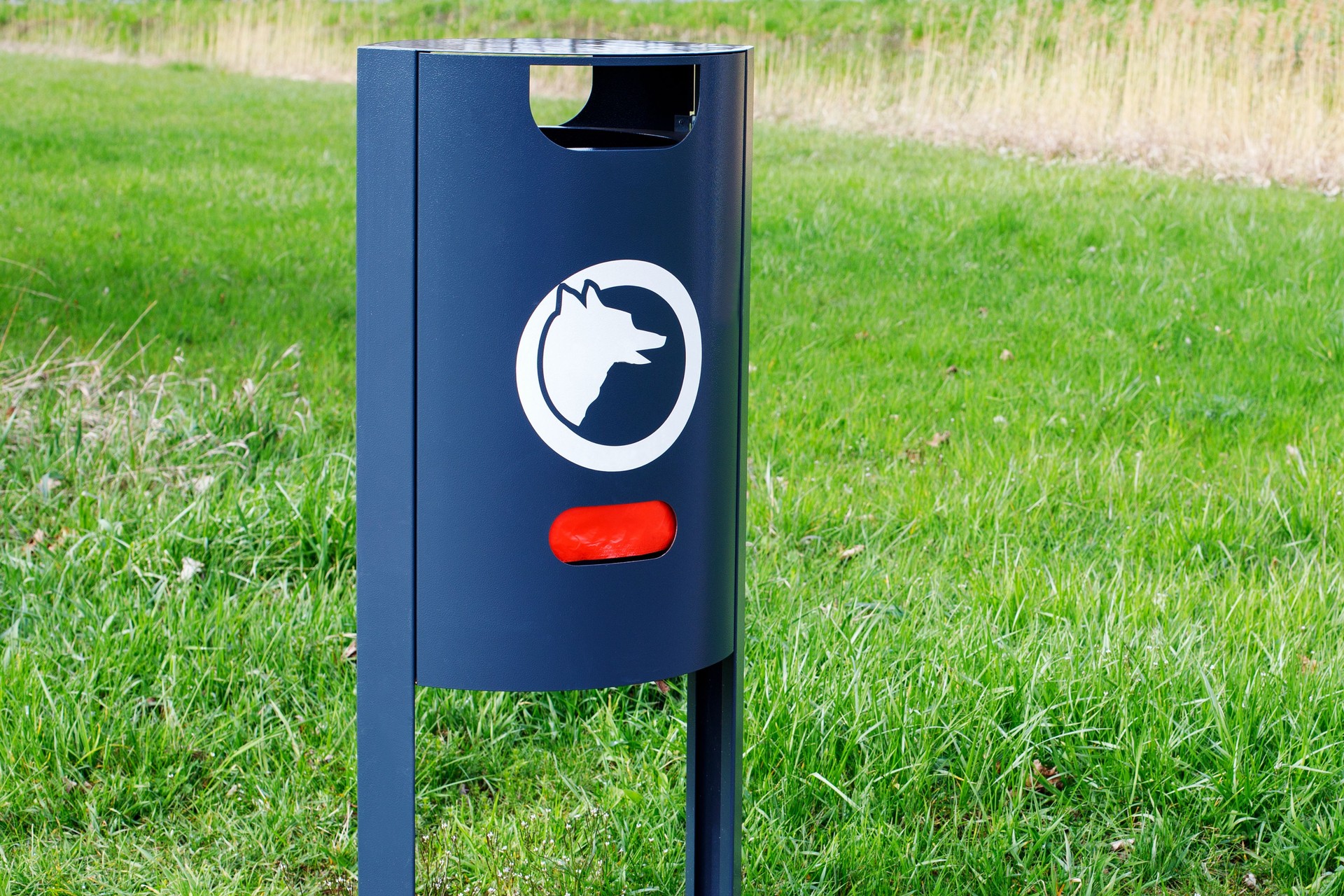 Dog Waste Bag Dispenser and Bin: Environmentally Responsible Waste Management and Composting